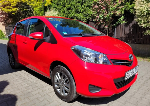 Toyota Yaris cena 39999 przebieg: 128568, rok produkcji 2014 z Warszawa małe 596